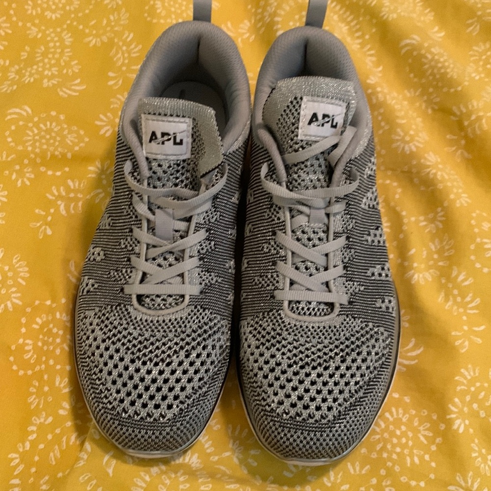 APL Silver Sneakers